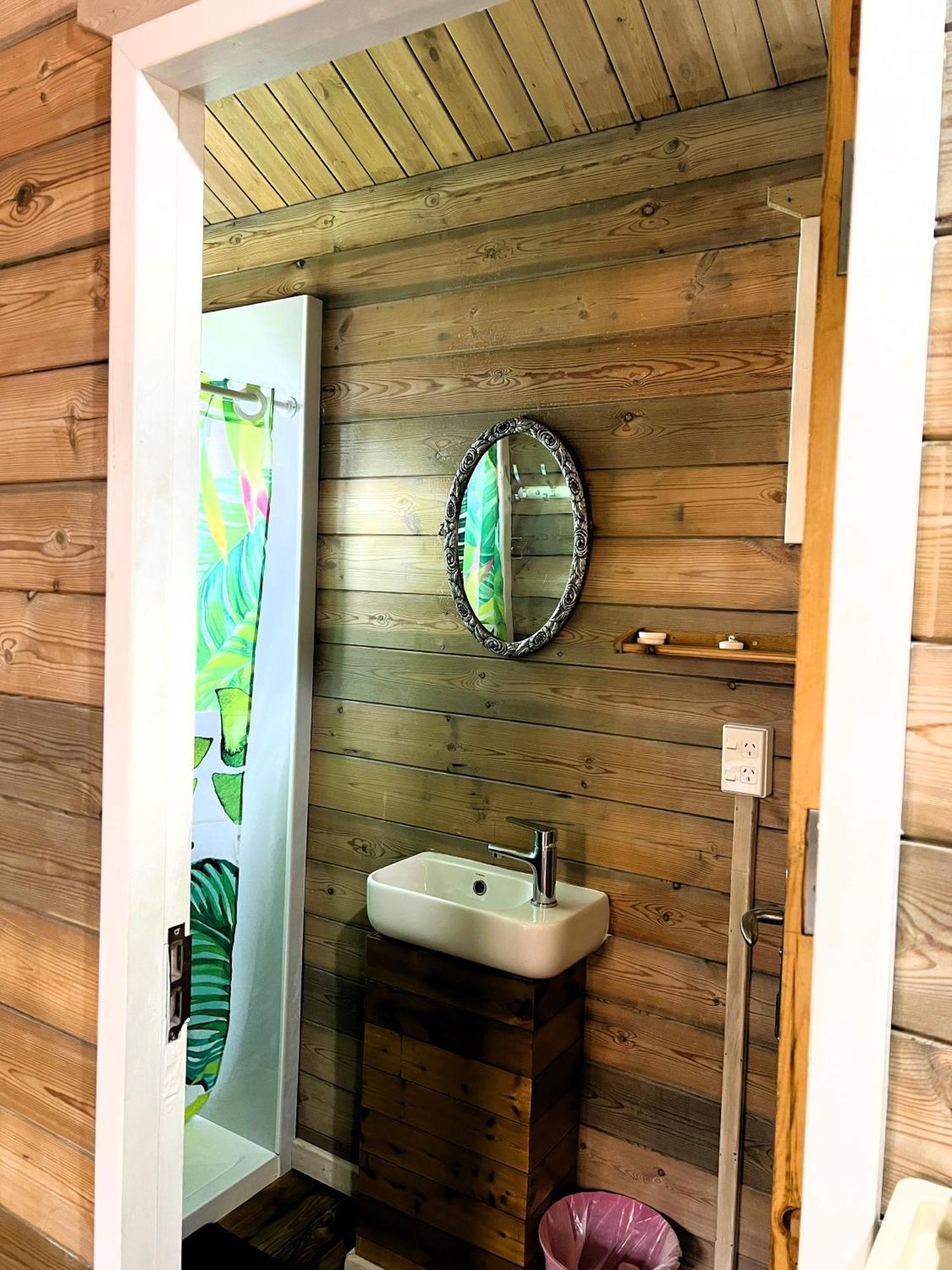 Red Hibiscus Villas Rarotonga Exterior foto